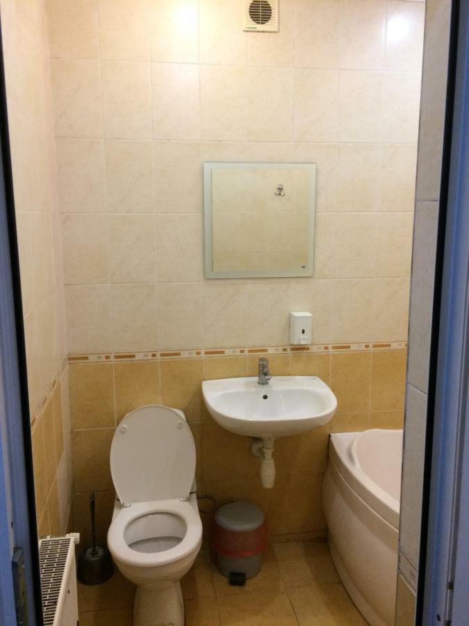 Room In The Guest House Одеса Екстериор снимка